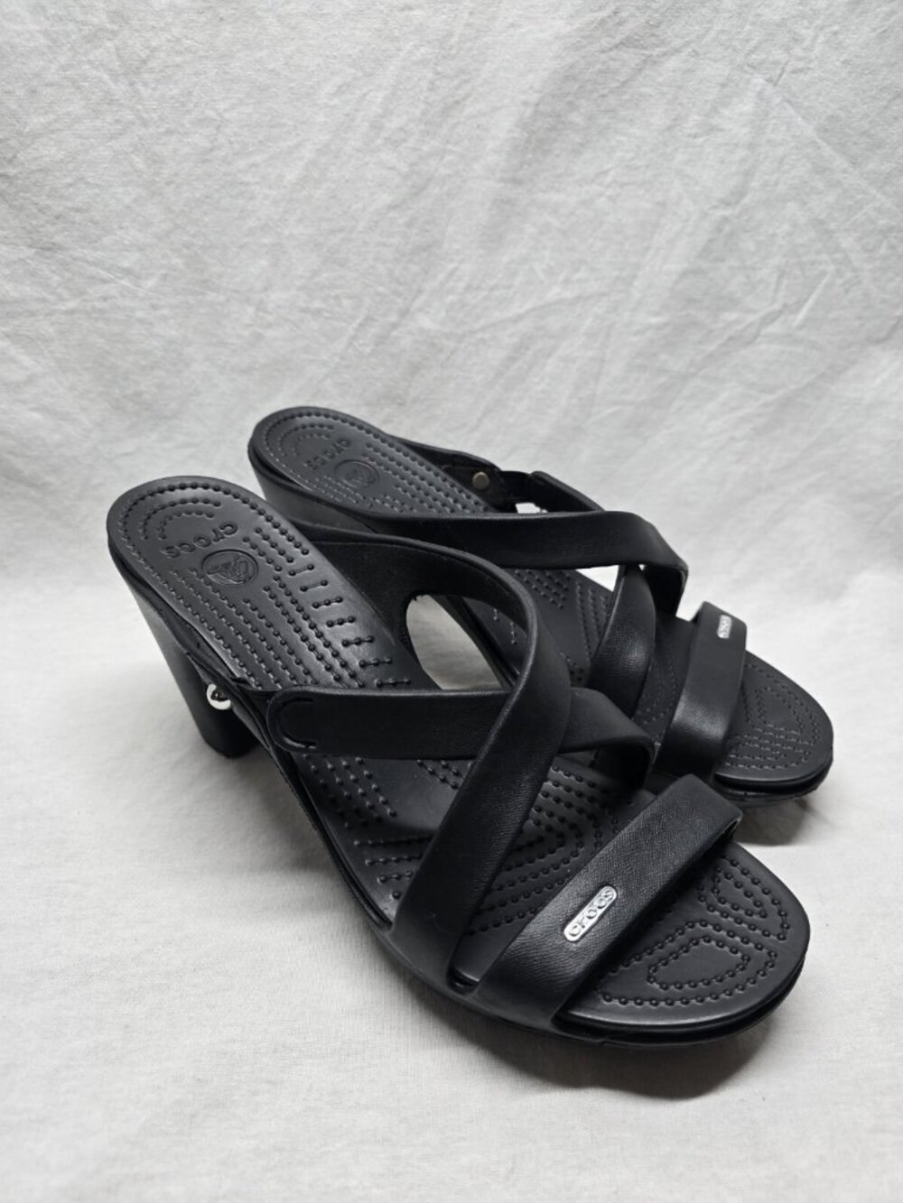 Women's Crocs Cyprus IV Heels Sandals Size 10 Black
